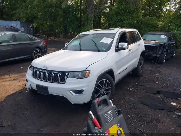 1C4RJFBG0JC358670 2018 JEEP GRAND CHEROKEE - Image 2