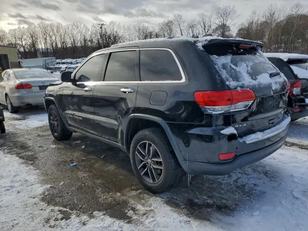 1C4RJFBG0JC363075 2018 JEEP GRAND CHEROKEE - Image 2