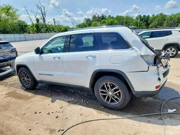 1C4RJFBG0JC379194 2018 JEEP GRAND CHEROKEE - Image 2
