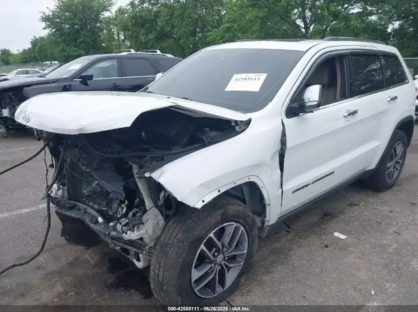 1C4RJFBG0JC400321 2018 JEEP GRAND CHEROKEE - Image 2