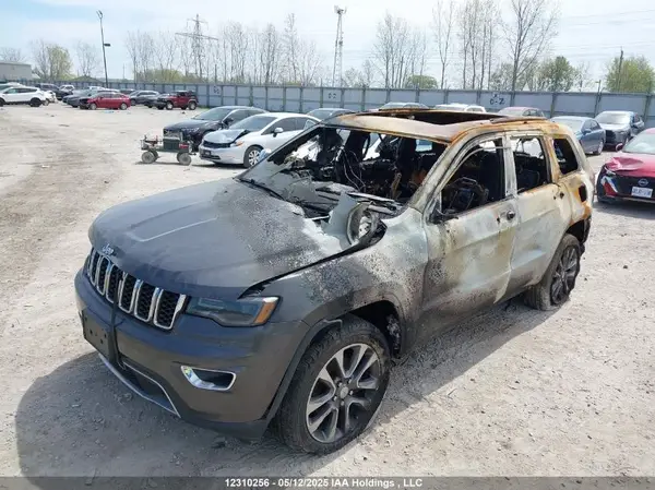 1C4RJFBG0JC403719 2018 JEEP GRAND CHEROKEE - Image 2