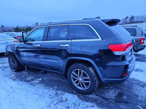 1C4RJFBG0JC406779 2018 JEEP GRAND CHEROKEE - Image 2