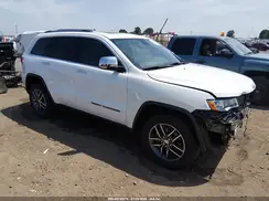 1C4RJFBG0JC441208 2018 JEEP GRAND CHEROKEE