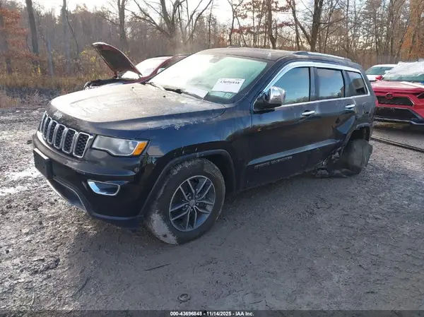 1C4RJFBG0JC459207 2018 JEEP GRAND CHEROKEE - Image 2