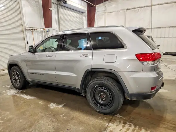 1C4RJFBG0JC508681 2018 JEEP GRAND CHEROKEE - Image 2