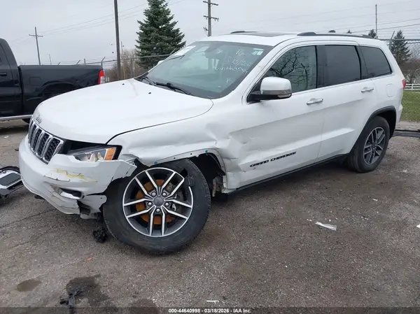 1C4RJFBG0KC620799 2019 JEEP GRAND CHEROKEE - Image 2