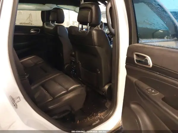 1C4RJFBG0KC720689 2019 JEEP GRAND CHEROKEE - Image 8