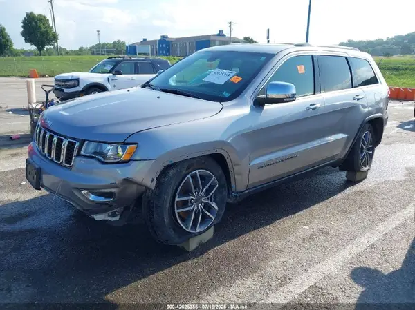 1C4RJFBG0KC724032 2019 JEEP GRAND CHEROKEE - Image 2