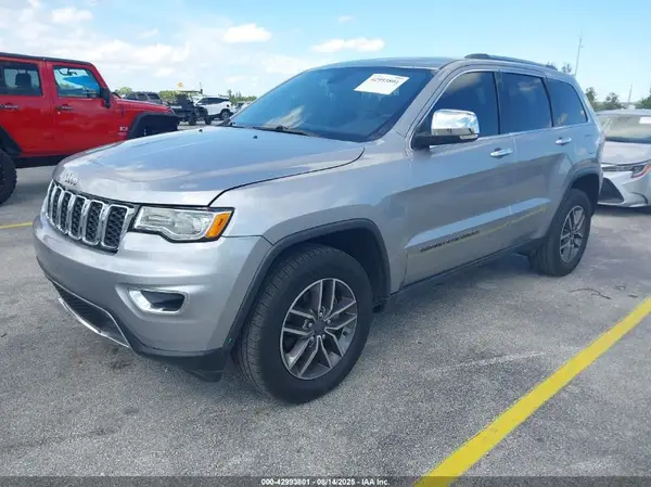 1C4RJFBG0KC749111 2019 JEEP GRAND CHEROKEE - Image 2