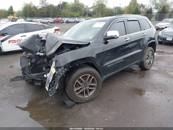 1C4RJFBG0KC761548 2019 JEEP GRAND CHEROKEE - Image 2
