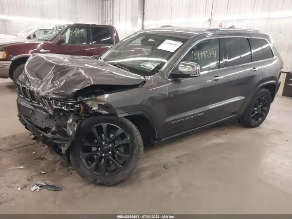 1C4RJFBG0LC120675 2020 JEEP GRAND CHEROKEE - Image 2
