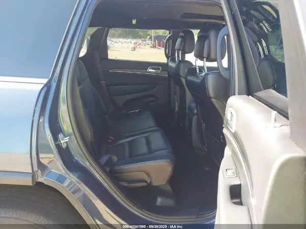 1C4RJFBG0LC364035 2020 JEEP GRAND CHEROKEE - Image 8