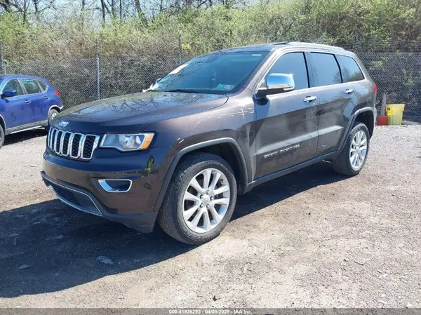 1C4RJFBG1HC603311 2017 JEEP GRAND CHEROKEE - Image 2