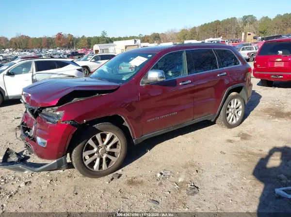 1C4RJFBG1HC627608 2017 JEEP GRAND CHEROKEE - Image 2