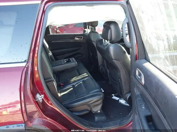 1C4RJFBG1HC627608 2017 JEEP GRAND CHEROKEE - Image 8