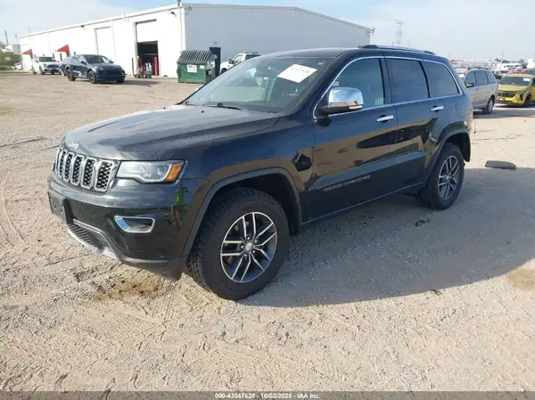 1C4RJFBG1HC701397 2017 JEEP GRAND CHEROKEE - Image 2