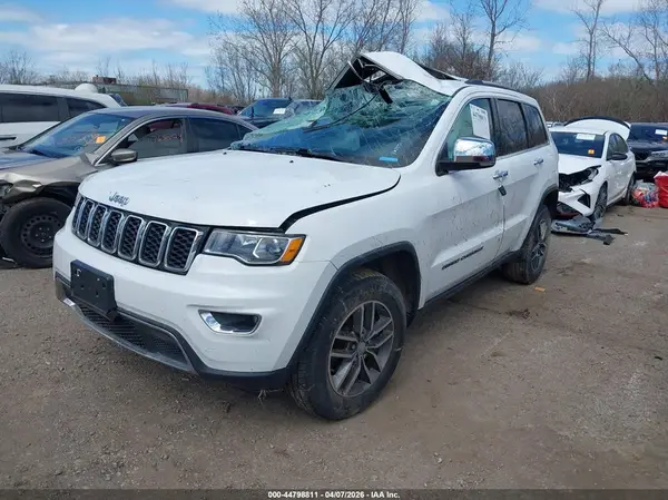 1C4RJFBG1HC747960 2017 JEEP GRAND CHEROKEE - Image 2