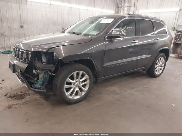 1C4RJFBG1HC786483 2017 JEEP GRAND CHEROKEE - Image 2