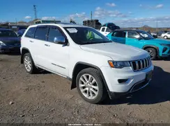 1C4RJFBG1HC792560 2017 JEEP GRAND CHEROKEE