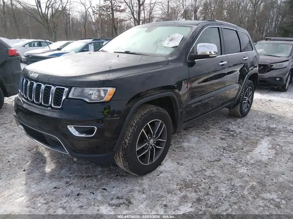 1C4RJFBG1HC810135 2017 JEEP GRAND CHEROKEE - Image 2