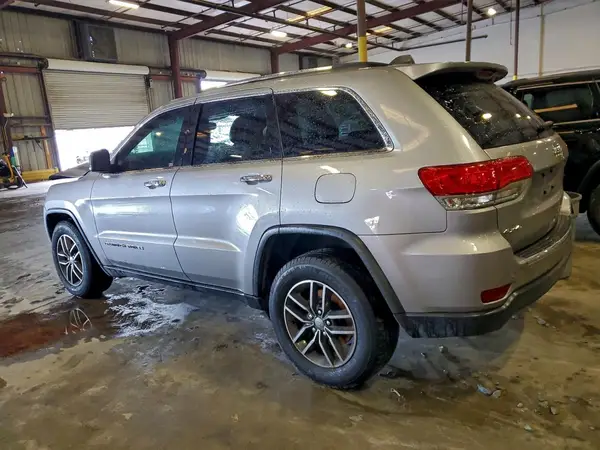 1C4RJFBG1HC900661 2017 JEEP GRAND CHEROKEE - Image 2