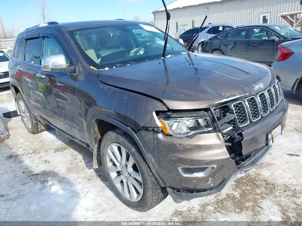 1C4RJFBG1HC922790 2017 JEEP GRAND CHEROKEE - Image 1