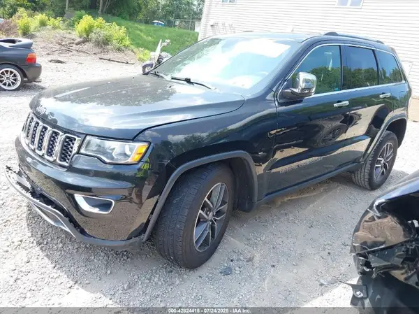 1C4RJFBG1HC951531 2017 JEEP GRAND CHEROKEE - Image 2