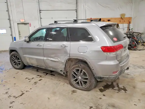 1C4RJFBG1JC104739 2018 JEEP GRAND CHEROKEE - Image 2