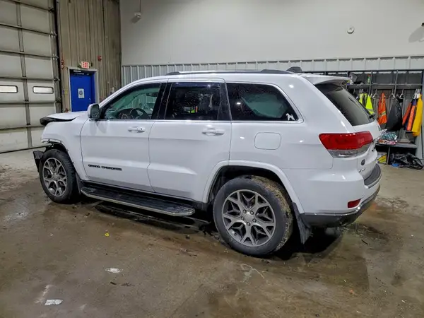 1C4RJFBG1JC129818 2018 JEEP GRAND CHEROKEE - Image 2