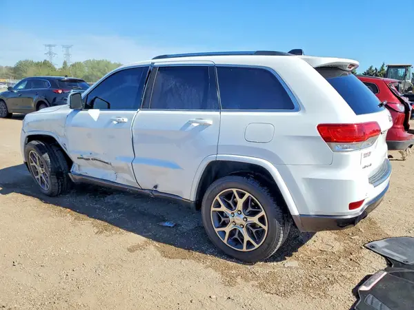 1C4RJFBG1JC136168 2018 JEEP GRAND CHEROKEE - Image 2
