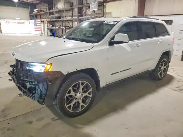 1C4RJFBG1JC148465 2018 JEEP GRAND CHEROKEE - Image 1