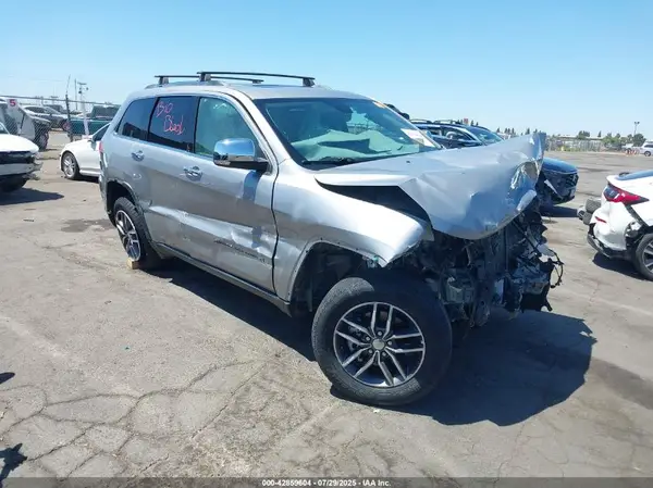1C4RJFBG1JC162107 2018 JEEP GRAND CHEROKEE - Image 1