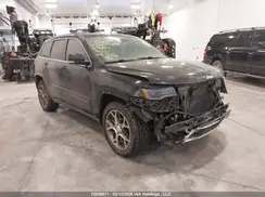 1C4RJFBG1JC244581 2018 JEEP GRAND CHEROKEE