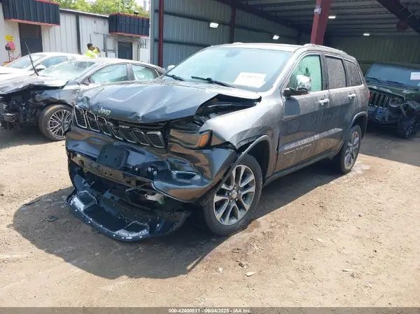 1C4RJFBG1JC246007 2018 JEEP GRAND CHEROKEE - Image 2