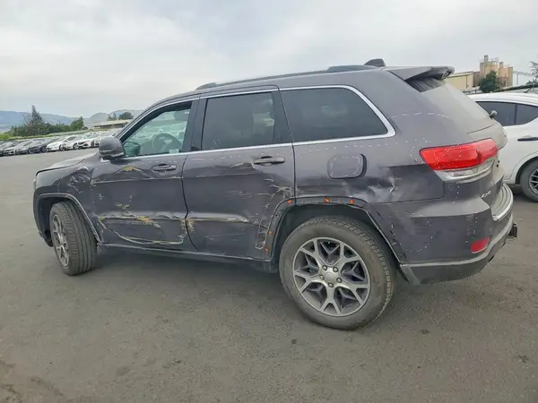 1C4RJFBG1JC251806 2018 JEEP GRAND CHEROKEE - Image 2