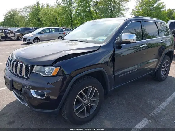 1C4RJFBG1JC270422 2018 JEEP GRAND CHEROKEE - Image 2