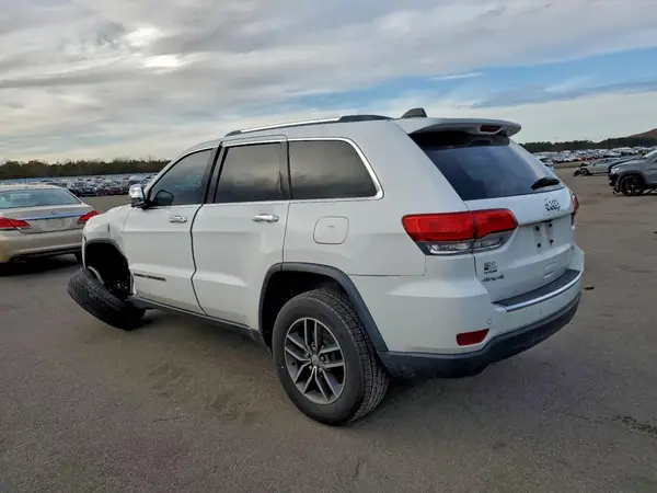 1C4RJFBG1JC297555 2018 JEEP GRAND CHEROKEE - Image 2