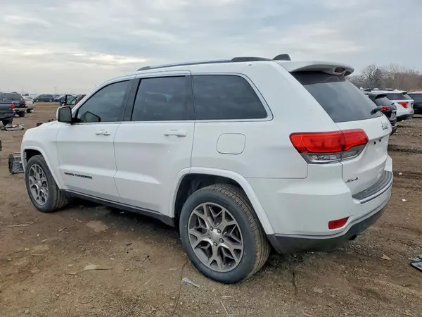 1C4RJFBG1JC302754 2018 JEEP GRAND CHEROKEE - Image 2