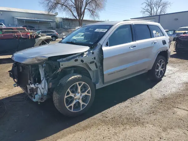 1C4RJFBG1JC324754 2018 JEEP GRAND CHEROKEE - Image 1
