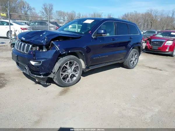 1C4RJFBG1JC332286 2018 JEEP GRAND CHEROKEE - Image 2