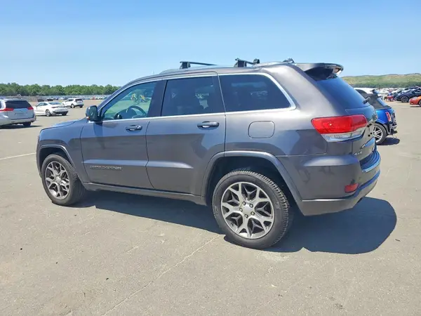 1C4RJFBG1JC332711 2018 JEEP GRAND CHEROKEE - Image 2
