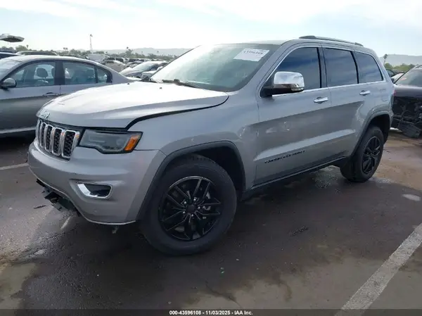 1C4RJFBG1JC409979 2018 JEEP GRAND CHEROKEE - Image 2