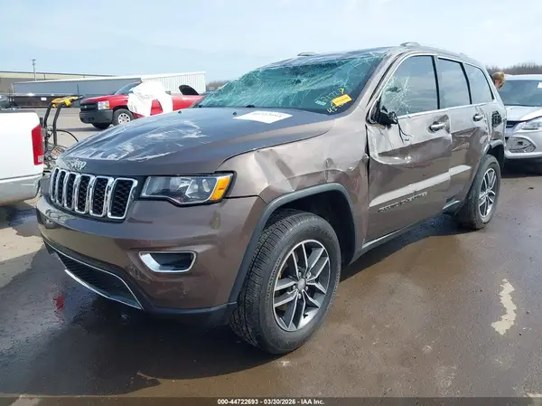 1C4RJFBG1JC424062 2018 JEEP GRAND CHEROKEE - Image 2
