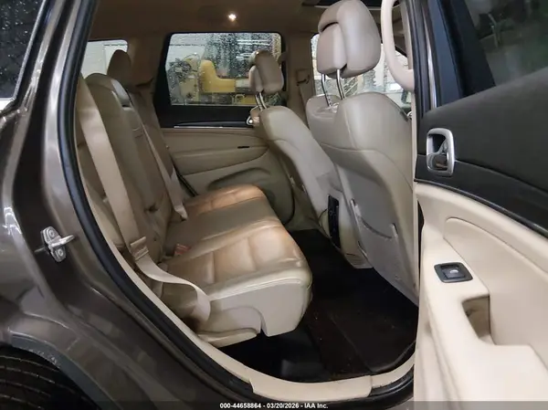 1C4RJFBG1KC529587 2019 JEEP GRAND CHEROKEE - Image 8