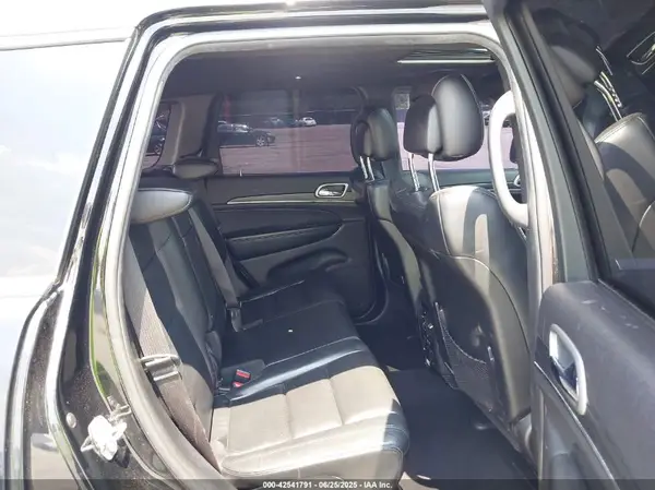 1C4RJFBG1KC641418 2019 JEEP GRAND CHEROKEE - Image 8