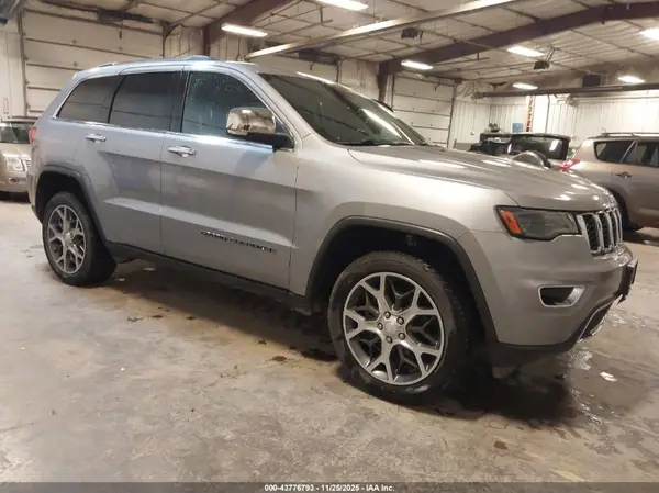 1C4RJFBG1KC765768 2019 JEEP GRAND CHEROKEE - Image 1