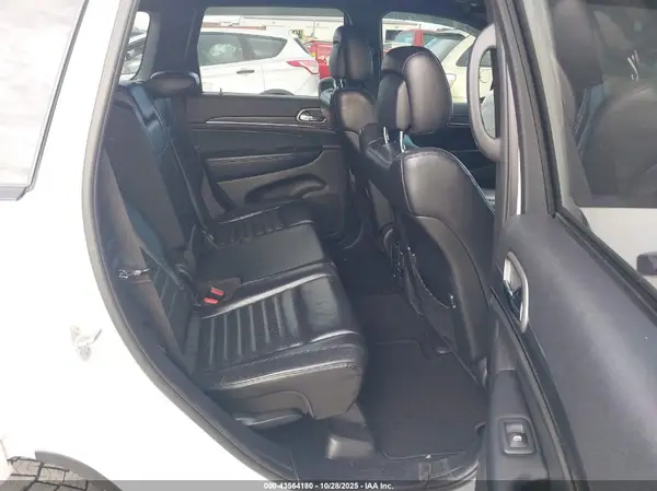 1C4RJFBG1KC796518 2019 JEEP GRAND CHEROKEE - Image 8