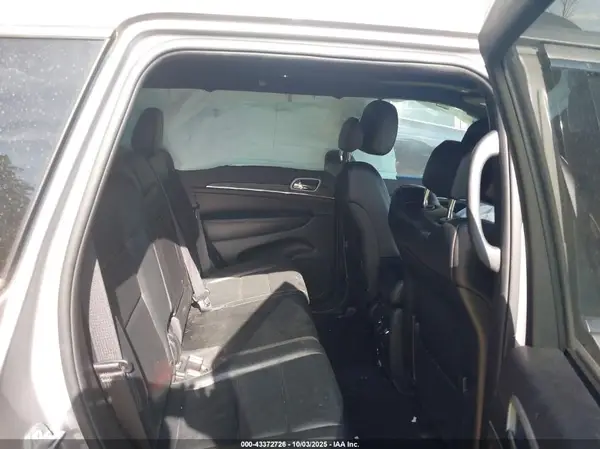 1C4RJFBG1KC809610 2019 JEEP GRAND CHEROKEE - Image 8