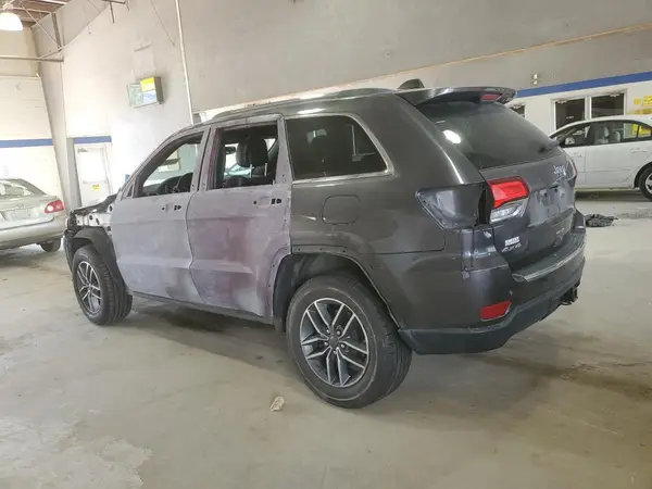 1C4RJFBG1LC193568 2020 JEEP GRAND CHEROKEE - Image 2