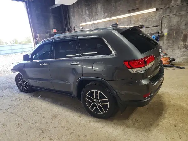 1C4RJFBG1LC232238 2020 JEEP GRAND CHEROKEE - Image 2